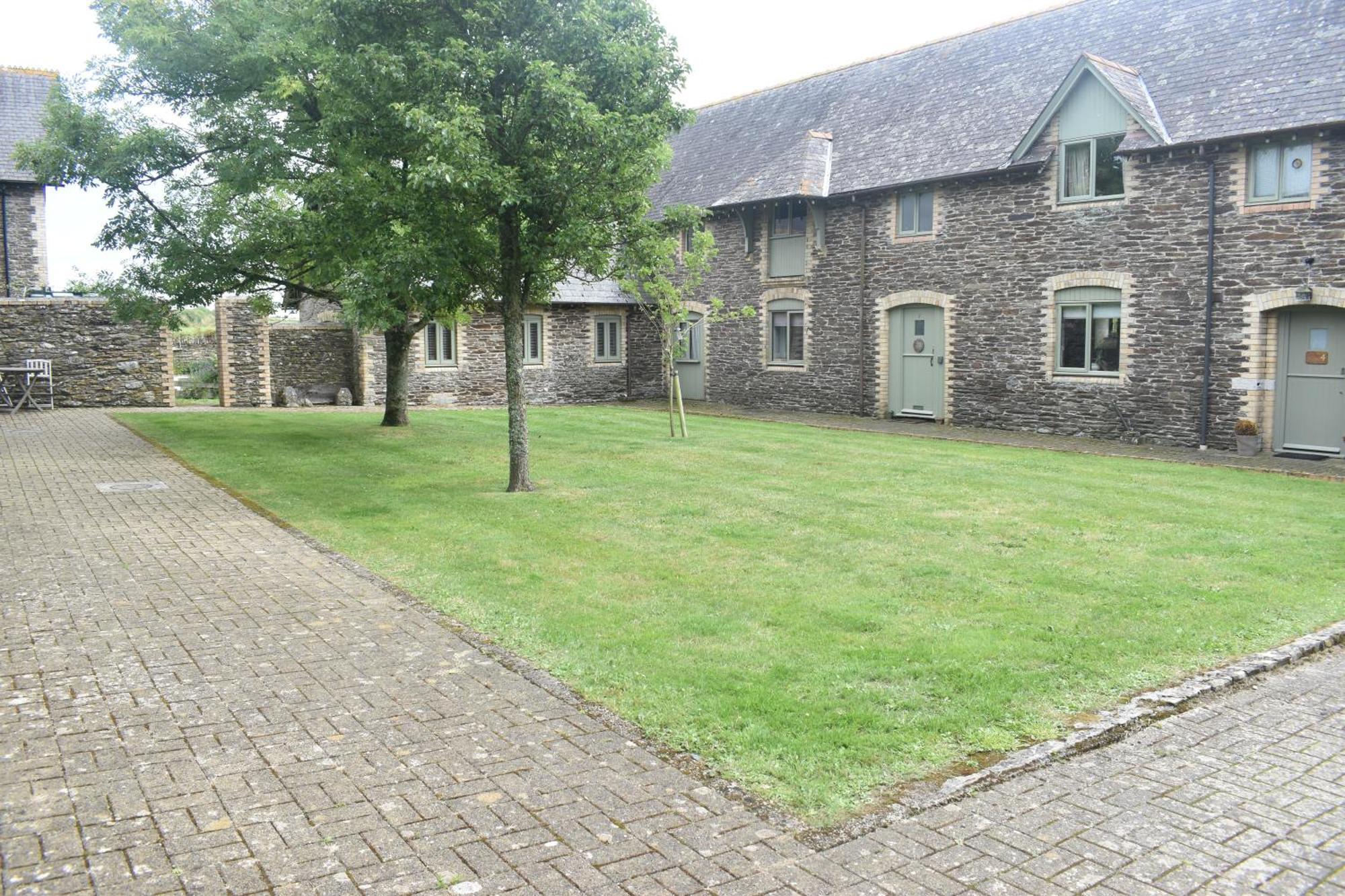 Old Engine House Villa Noss Mayo Bagian luar foto
